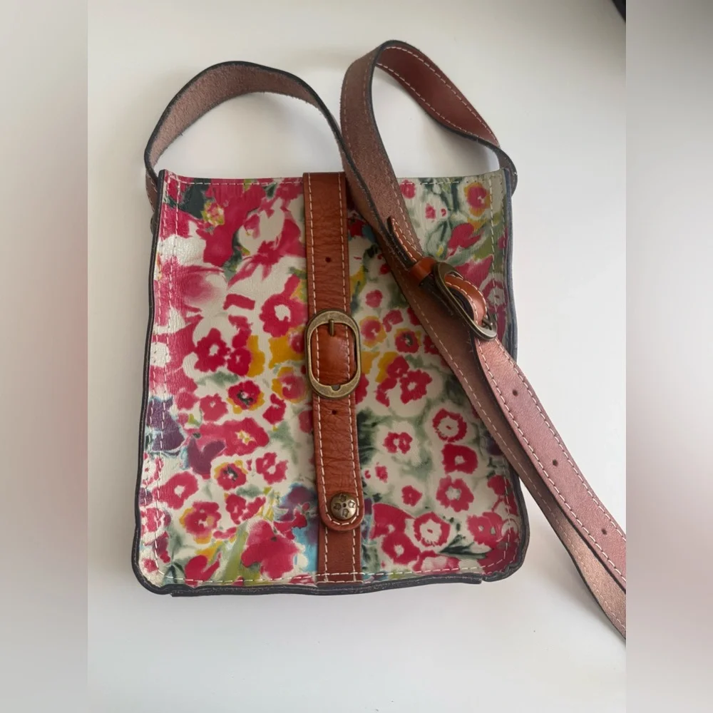 Patricia Nash Venezia Floral Leather Crossbody Bag - Picture 3 of 12